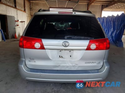 Zdjęcie 6 z 13 samochodu: 2006 TOYOTA SIENNA LE VIN:5TDBA23C26S064912 - miniatura