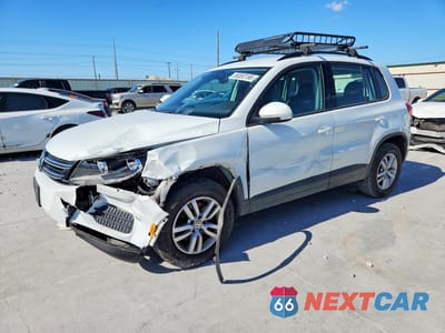 2017 VOLKSWAGEN TIGUAN S WVGAV7AX0HK038480 - główne zdjęcie licytacji z USA - miniatura