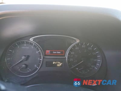Zdjęcie 9 z 13 samochodu: 2013 NISSAN PATHFINDER S VIN:5N1AR2MM1DC674144 - miniatura