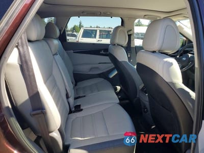 Zdjęcie 10 z 12 samochodu: 2016 KIA SORENTO SX V6 VIN:5XYPKDA54GG069708 - miniatura