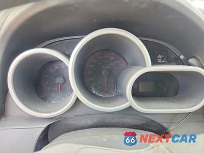 Zdjęcie 9 z 12 samochodu: 2011 TOYOTA MATRIX BASE VIN:2T1KU4EE3BC655531 - miniatura