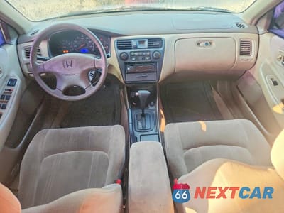 Zdjęcie 8 z 13 samochodu: 1999 HONDA ACCORD LX VIN:JHMCG5648XC004174 - miniatura