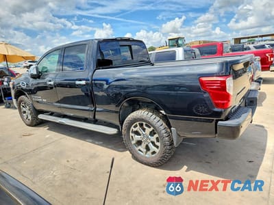 Drugie zdjęcie samochodu z przodu: 2017 NISSAN TITAN XD SL VIN:1N6BA1F46HN572465 - miniatura