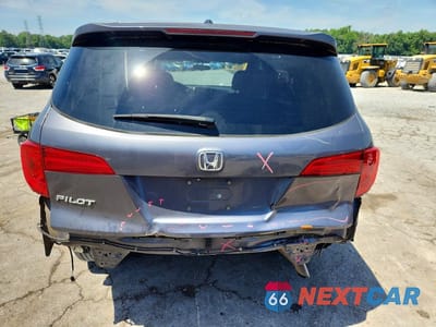 Zdjęcie 6 z 13 samochodu: 2018 HONDA PILOT EX VIN:5FNYF5H31JB015915 - miniatura