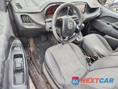 Zdjęcie 8 z 13 samochodu: 2015 RAM PROMASTER CITY ST DELIVERY VAN VIN:ZFBERFAT1F6975042 - miniatura
