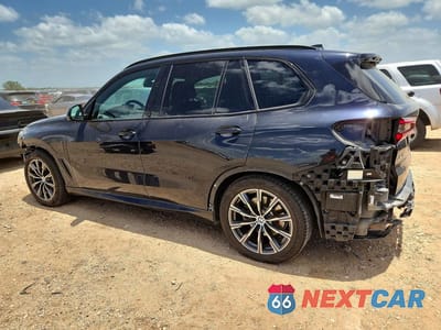 Drugie zdjęcie samochodu z przodu: 2021 BMW X5 XDRIVE45E VIN:5UXTA6C08M9E52872 - miniatura