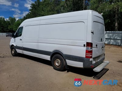 Drugie zdjęcie samochodu z przodu: 2012 MERCEDES BENZ SPRINTER 2500 DELIVERY VAN VIN:WD3PE8CB5C5699977 - miniatura