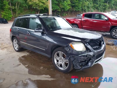 Czwarte zdjęcie samochodu z boku: 2014 MERCEDES-BENZ GLK 350 4MATIC VIN:WDCGG8JB3EG320849 - miniatura