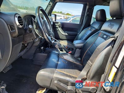 Zdjęcie 7 z 12 samochodu: 2011 JEEP WRANGLER UNLIMITED JEEP 70TH ANNIVERSARY VIN:1J4BA7H13BL590878 - miniatura