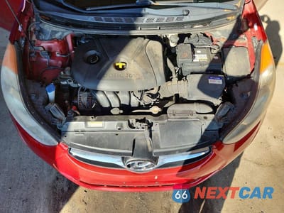 Zdjęcie 11 z 12 samochodu: 2011 HYUNDAI ELANTRA GLS VIN:KMHDH4AE6BU107573 - miniatura