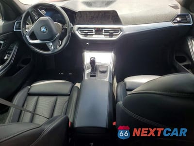 Zdjęcie 8 z 12 samochodu: 2022 BMW 330I VIN:3MW5R1J08N8C27592 - miniatura