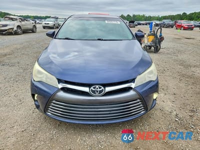 Piąte zdjęcie samochodu w środku: 2016 TOYOTA CAMRY XLE VIN:4T1BF1FK8GU505935 - miniatura