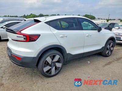 Trzecie zdjęcie samochodu z tyłu: 2023 VOLVO C40 RECHARGE ULTIMATE VIN:YV4ED3GM8P2054047 - miniatura