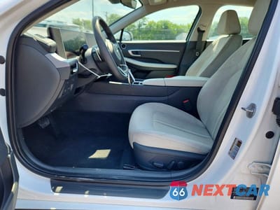 Zdjęcie 7 z 12 samochodu: 2024 HYUNDAI SONATA SEL VIN:KMHL64JA3RA390461 - miniatura