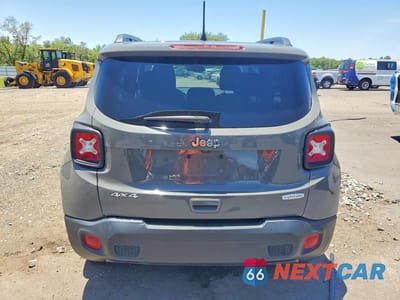 Zdjęcie 6 z 13 samochodu: 2021 JEEP RENEGADE LATITUDE VIN:ZACNJDBB6MPM26362 - miniatura