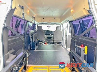 Zdjęcie 6 z 14 samochodu: 2014 FORD ECONOLINE E250 VAN VIN:1FTNE2EW0EDB18825 - miniatura