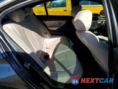 Zdjęcie 10 z 12 samochodu: 2017 BMW 330 I VIN:WBA8B9G50HNU09145 - miniatura