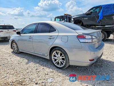 Drugie zdjęcie samochodu z przodu: 2010 LEXUS HS 250H PREMIUM VIN:JTHBB1BA5A2003415 - miniatura