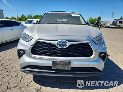 Piąte zdjęcie samochodu w środku: 2022 TOYOTA HIGHLANDER HYBRID XLE VIN:5TDGBRCH9NS550817 - miniatura