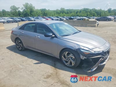 Czwarte zdjęcie samochodu z boku: 2025 HYUNDAI ELANTRA SEL SPORT VIN:KMHLM4DG8SU939548 - miniatura
