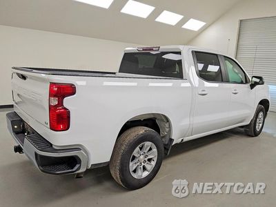 Trzecie zdjęcie samochodu z tyłu: 2024 CHEVROLET SILVERADO C1500 LT VIN:1GCPACEK6RZ349728 - miniatura