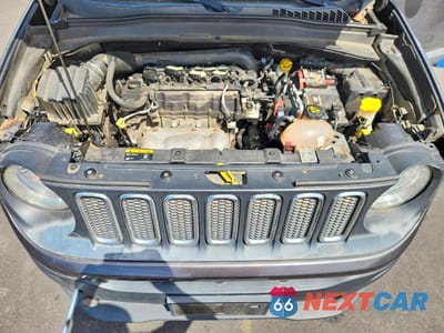Zdjęcie 11 z 12 samochodu: 2017 JEEP RENEGADE LATITUDE VIN:ZACCJBBB2HPE58178 - miniatura