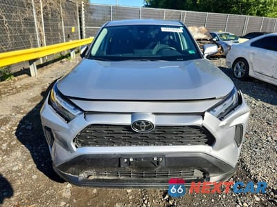 Piąte zdjęcie samochodu w środku: 2025 TOYOTA RAV4 LE VIN:2T3G1RFV9SW573299 - miniatura