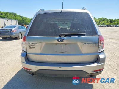 Zdjęcie 6 z 13 samochodu: 2010 SUBARU FORESTER 2.5X PREMIUM VIN:JF2SH6CC1AH780525 - miniatura