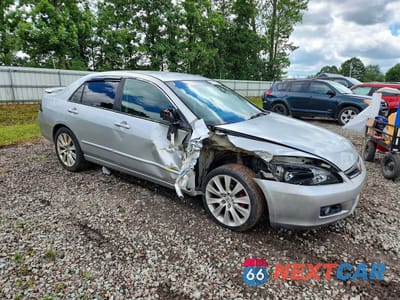 Czwarte zdjęcie samochodu z boku: 2007 HONDA ACCORD SE VIN:1HGCM563X7A000996 - miniatura