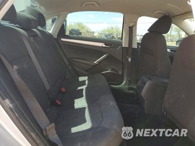 Zdjęcie 10 z 13 samochodu: 2016 VOLKSWAGEN PASSAT S VIN:1VWAS7A32GC029778 - miniatura