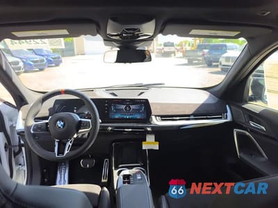 Zdjęcie 9 z 15 samochodu: 2026 BMW X1 M35I VIN:WBX13EF09T5562392 - miniatura