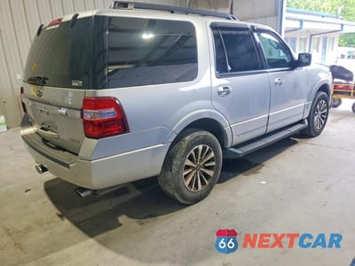 Trzecie zdjęcie samochodu z tyłu: 2016 FORD EXPEDITION XLT VIN:1FMJU1JT9GEF16826 - miniatura