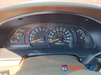 Zdjęcie 9 z 12 samochodu: 2000 TOYOTA TUNDRA SR5 VIN:5TBBT4415YS090550 - miniatura