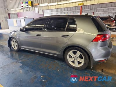 Drugie zdjęcie samochodu z przodu: 2017 VOLKSWAGEN GOLF S VIN:3VW217AU5HM025546 - miniatura