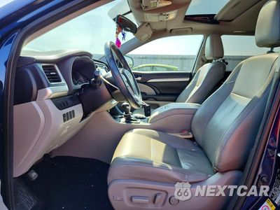 Zdjęcie 7 z 12 samochodu: 2016 TOYOTA HIGHLANDER XLE VIN:5TDJKRFH9GS300014 - miniatura