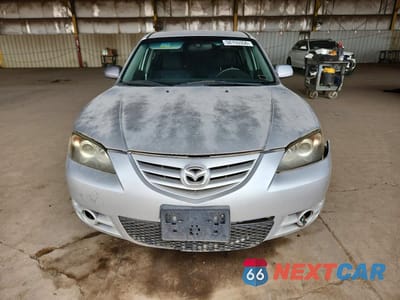 Piąte zdjęcie samochodu w środku: 2005 MAZDA 3 S VIN:JM1BK123051251814 - miniatura