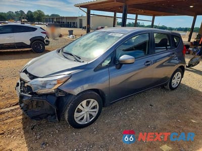 2018 NISSAN VERSA NOTE SV 3N1CE2CP0JL352232 - główne zdjęcie licytacji z USA - miniatura