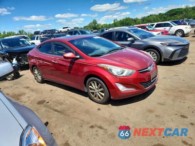 Czwarte zdjęcie samochodu z boku: 2015 HYUNDAI ELANTRA SE VIN:5NPDH4AE0FH566666 - miniatura