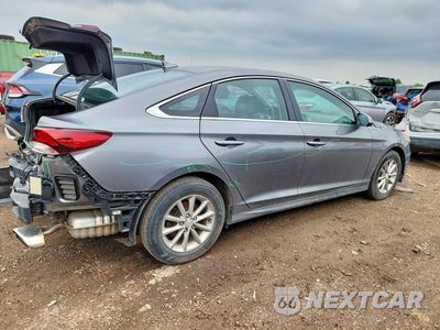 Trzecie zdjęcie samochodu z tyłu: 2019 HYUNDAI SONATA SE VIN:5NPE24AF2KH800654 - miniatura