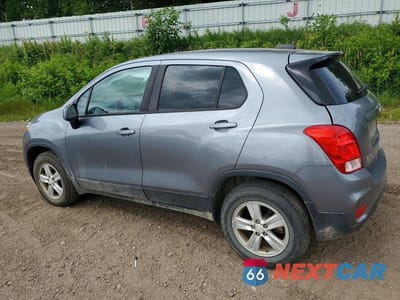 Drugie zdjęcie samochodu z przodu: 2020 CHEVROLET TRAX LS VIN:3GNCJNSBXLL139525 - miniatura