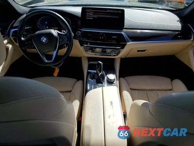 Zdjęcie 8 z 12 samochodu: 2023 BMW 530 I VIN:WBA53BH01PWY08228 - miniatura