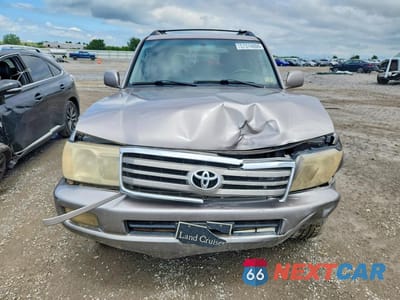 Piąte zdjęcie samochodu w środku: 2007 TOYOTA LAND CRUISER BASE VIN:JTEHT05J272102485 - miniatura