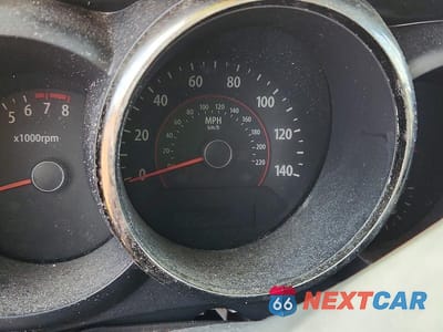Zdjęcie 9 z 13 samochodu: 2010 KIA SOUL + VIN:KNDJT2A29A7151242 - miniatura