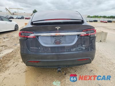 Zdjęcie 6 z 13 samochodu: 2016 TESLA MODEL X VIN:5YJXCAE2XGF003571 - miniatura