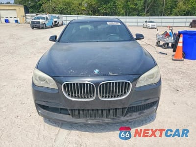 Piąte zdjęcie samochodu w środku: 2014 BMW 740 LXI VIN:WBAYF4C56ED282030 - miniatura