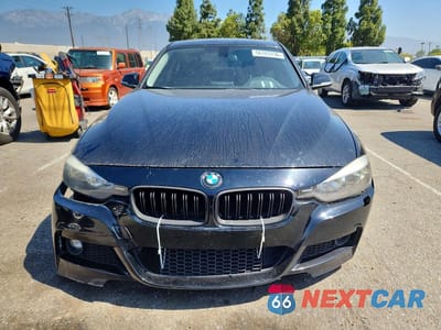 Piąte zdjęcie samochodu w środku: 2013 BMW 328 I SULEV VIN:WBA3C1C51DF441329 - miniatura