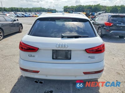 Zdjęcie 6 z 13 samochodu: 2015 AUDI Q3 VIN:WA1GFCFS5FR007693 - miniatura