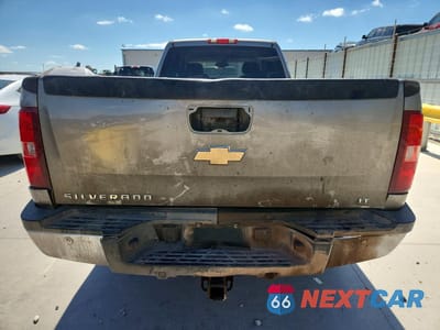 Zdjęcie 6 z 12 samochodu: 2007 CHEVROLET SILVERADO K2500 HEAVY DUTY VIN:1GCHK23607F516701 - miniatura