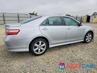 Trzecie zdjęcie samochodu z tyłu: 2007 TOYOTA CAMRY SE V6 VIN:4T1BK46K27U555999 - miniatura