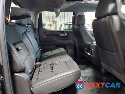 Zdjęcie 10 z 12 samochodu: 2026 GMC SIERRA K1500 DENALI VIN:1GTUUGELXTZ234275 - miniatura